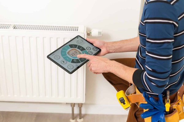 Rénovation maison : Pourquoi faire appel à un plombier-chauffagiste ?