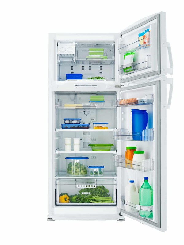 Les étapes pour un nettoyage en profondeur du réfrigérateur : une bonne hygiène alimentaire